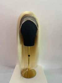 Dolly Blond Straight Wig